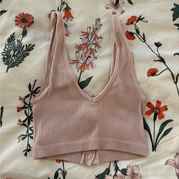 Aerie Ribbed Tank - Picture 2 of 4